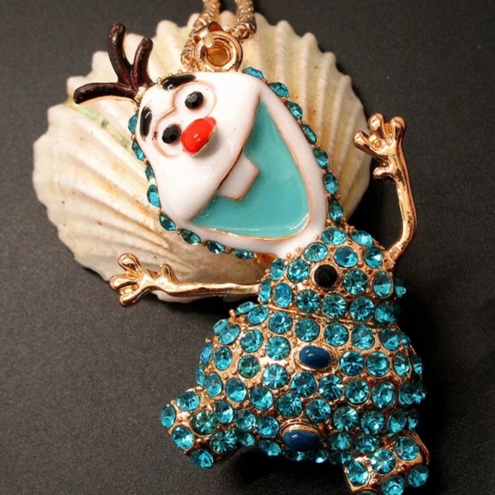 NWT FROZEN OLAF NECKLACE